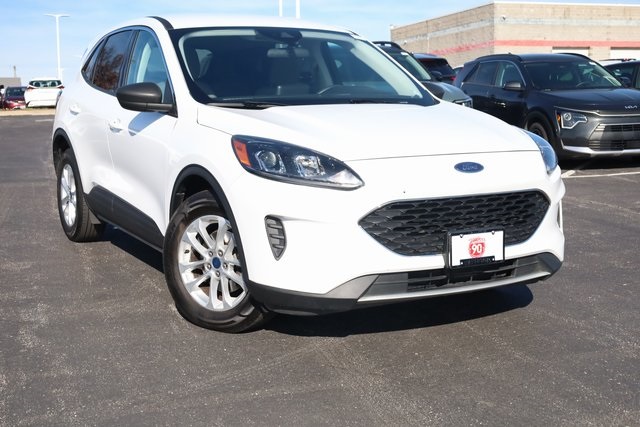 2022 Ford Escape SE 2