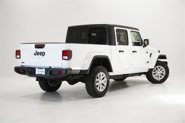 2023 Jeep Gladiator Sport 9