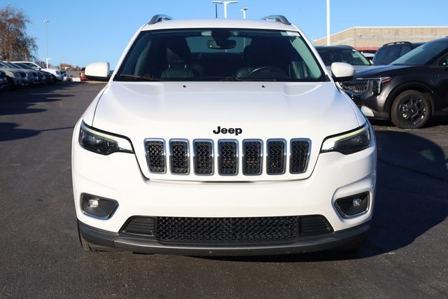 2019 Jeep Cherokee Limited 3