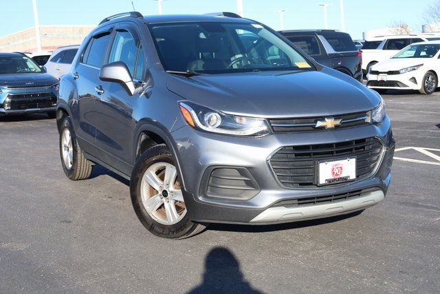 2019 Chevrolet Trax LT 2