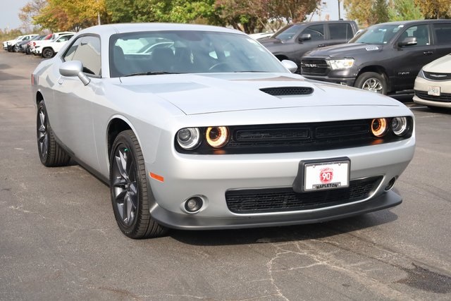 2022 Dodge Challenger GT 2