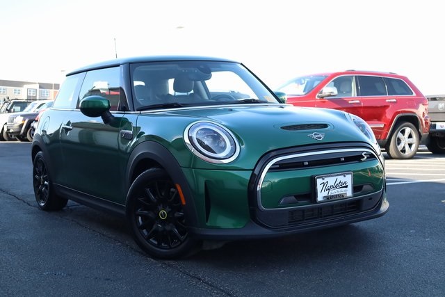 2023 MINI Cooper SE Electric Base 2