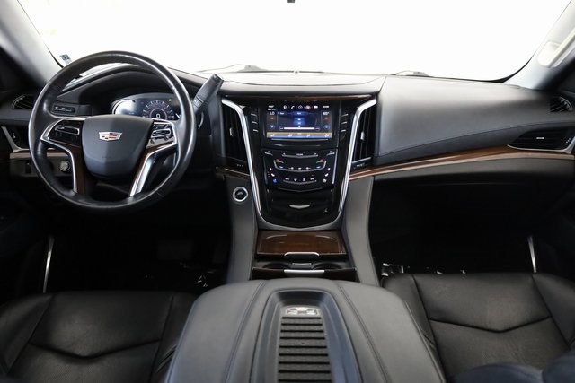 2019 Cadillac Escalade Premium Luxury 9