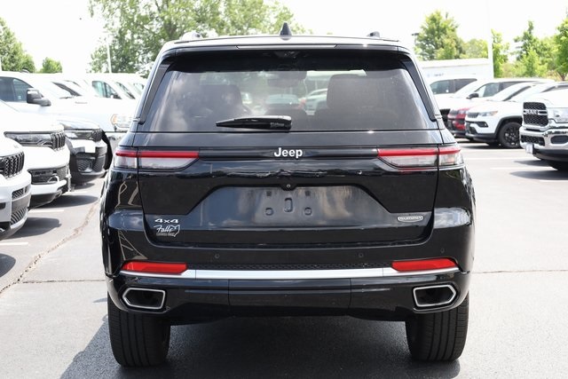 2022 Jeep Grand Cherokee Summit 5