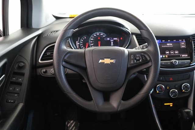 2020 Chevrolet Trax LS 10