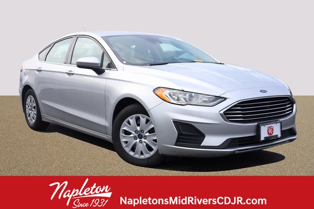 2019 Ford Fusion S 1
