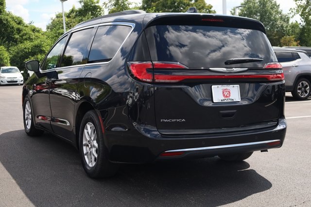 2022 Chrysler Pacifica Touring L 5