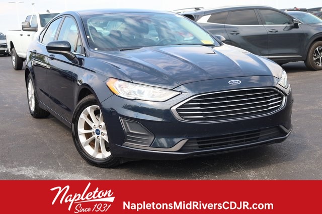 2020 Ford Fusion SE 1