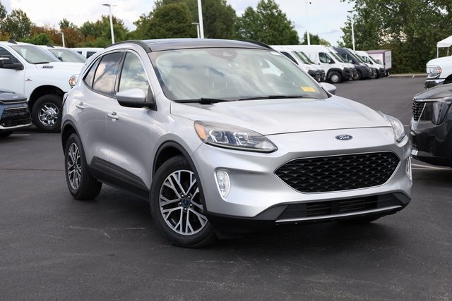 2020 Ford Escape SEL 2