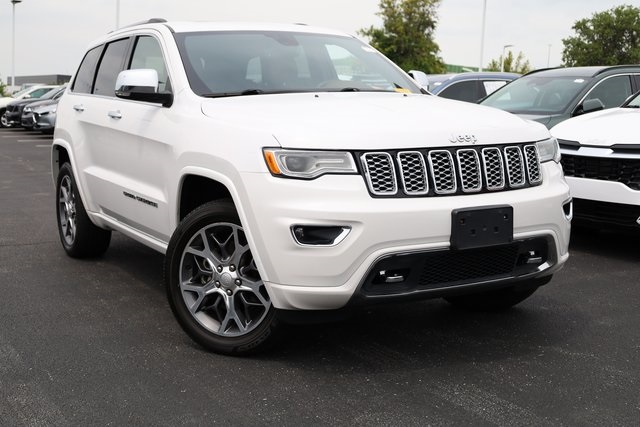 2021 Jeep Grand Cherokee Overland 2