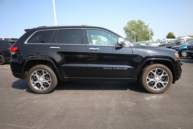 2021 Jeep Grand Cherokee Overland 4