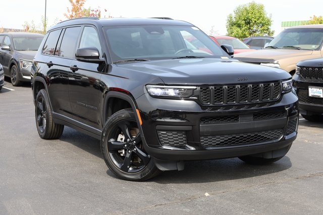 2021 Jeep Grand Cherokee L Laredo 2