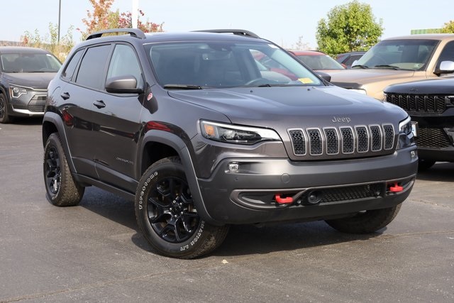 2021 Jeep Cherokee Trailhawk 2