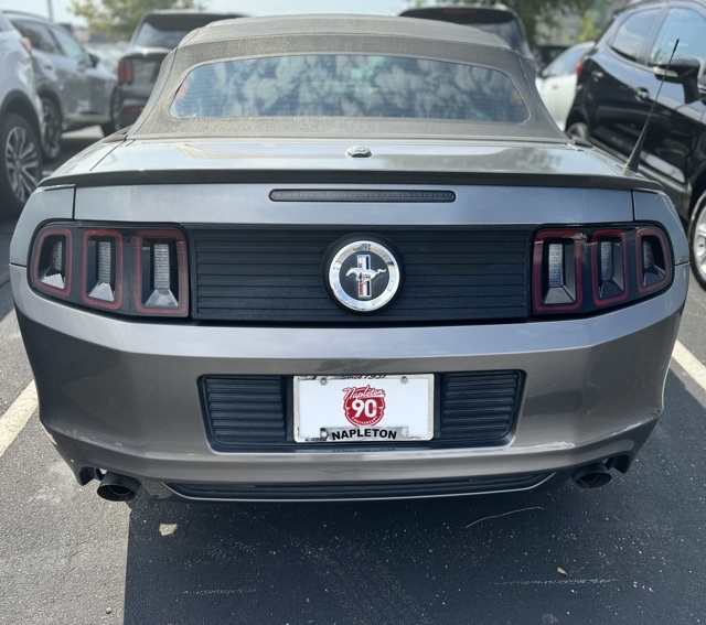 2014 Ford Mustang V6 Premium 4