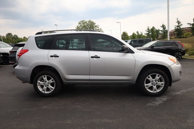 2010 Toyota RAV4 Base 3