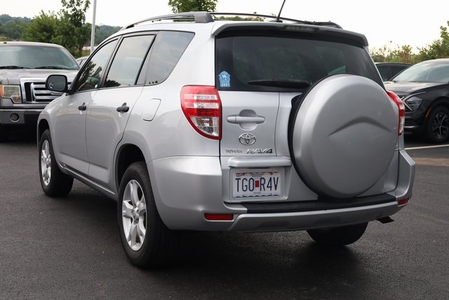 2010 Toyota RAV4 Base 4