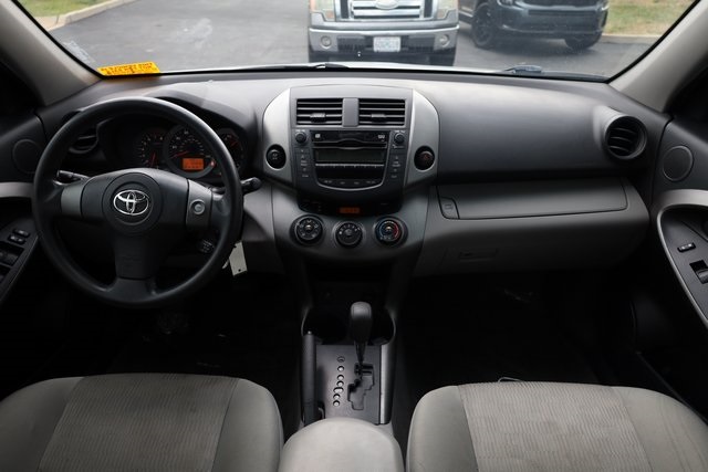 2010 Toyota RAV4 Base 8