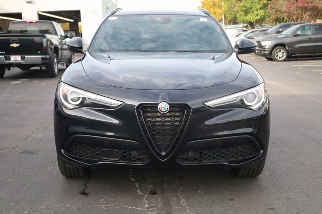 2023 Alfa Romeo Stelvio Sprint 3