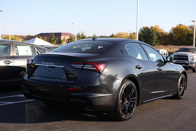 2023 Maserati Ghibli Modena Q4 4