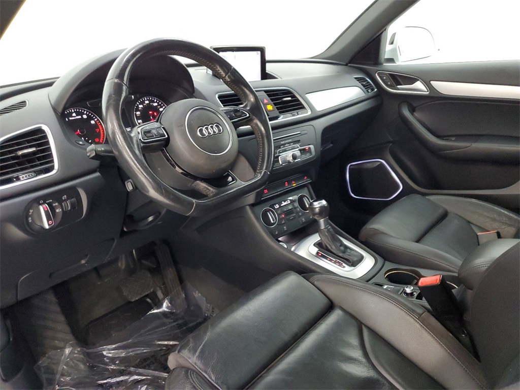 2018 Audi Q3 2.0T Premium Plus 31