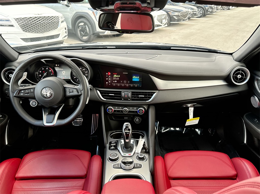 2023 Alfa Romeo Giulia Veloce 20