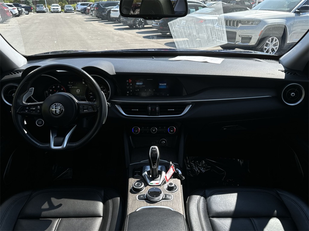 2021 Alfa Romeo Stelvio Ti 19