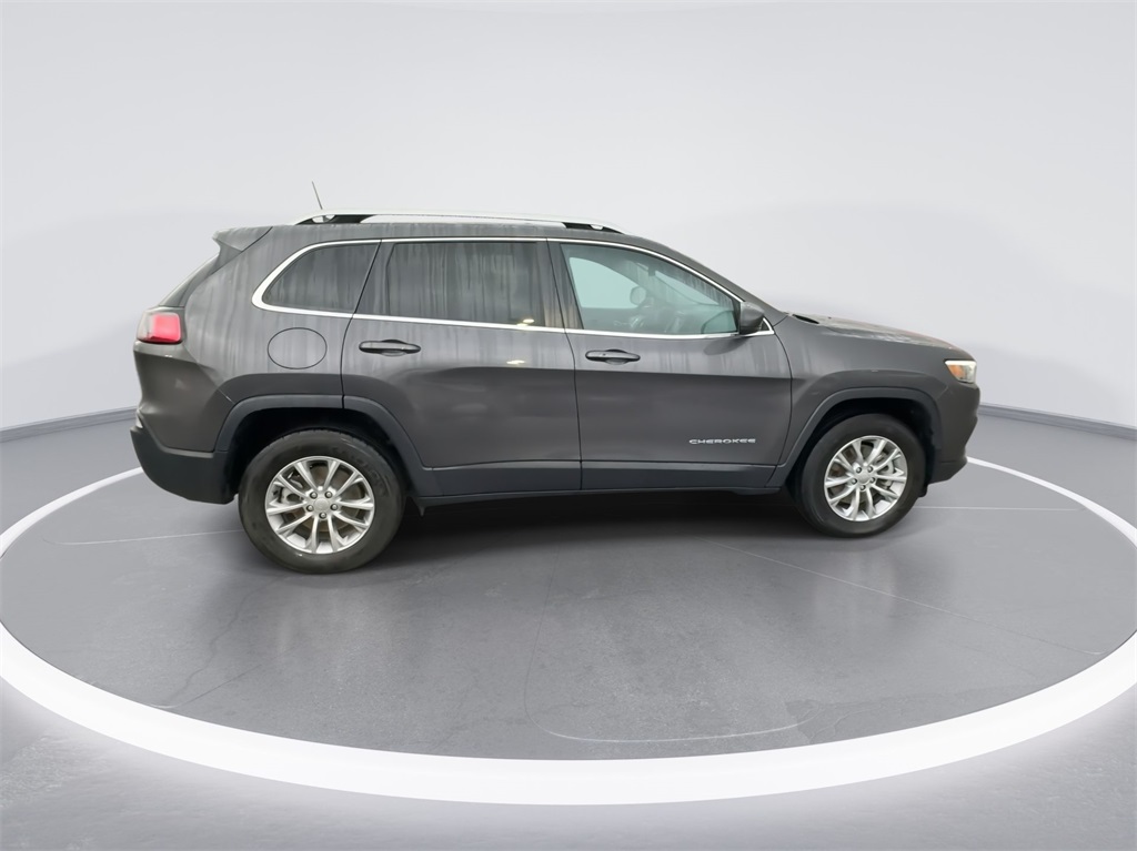 2021 Jeep Cherokee Latitude Lux 11