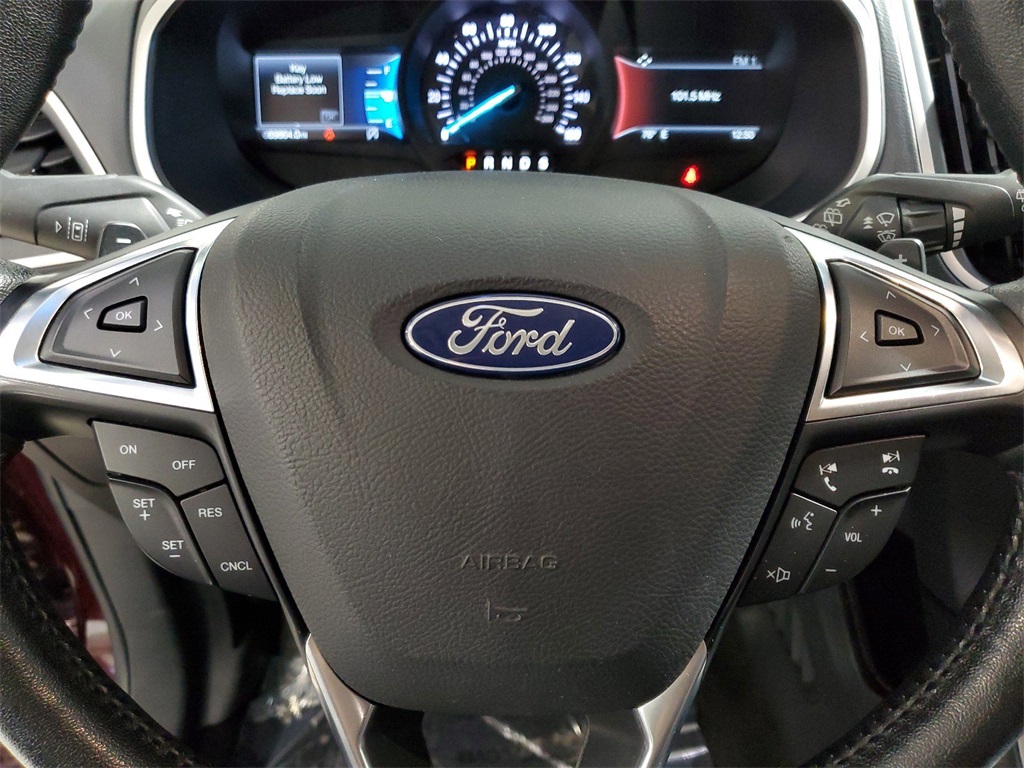 2019 Ford Edge SEL 10