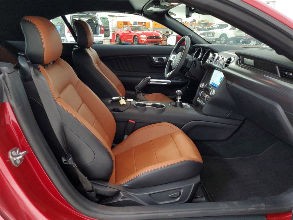 2021 Ford Mustang GT Premium 32
