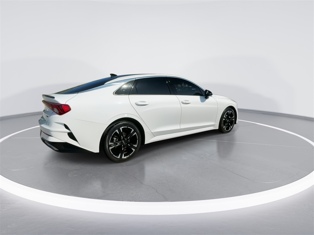 2022 Kia K5 GT-Line 11