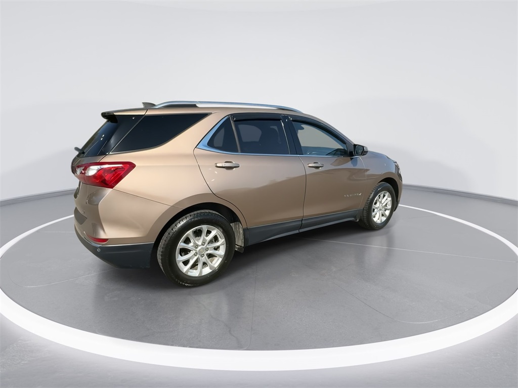 2018 Chevrolet Equinox LT 11