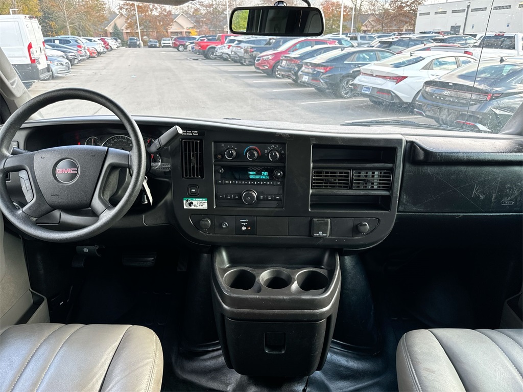 2022 GMC Savana 2500 Work Van 15