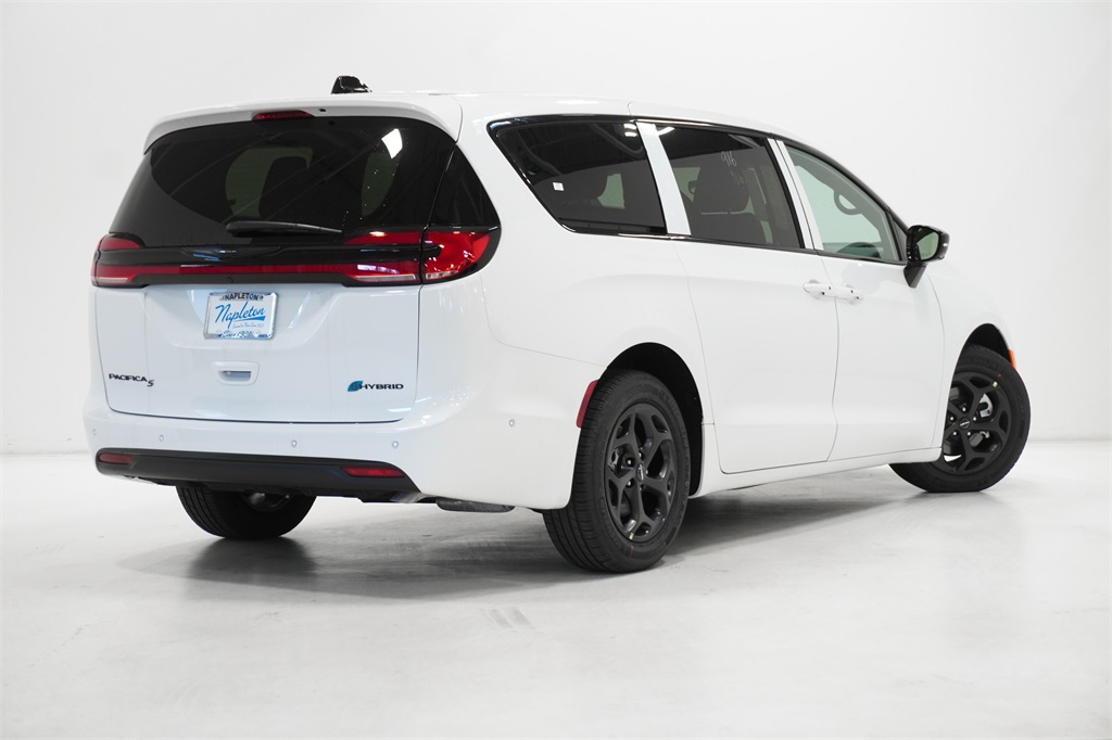 2024 Chrysler Pacifica Hybrid Select 7