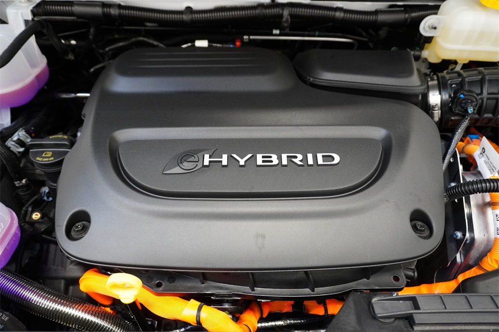 2024 Chrysler Pacifica Hybrid Select 10