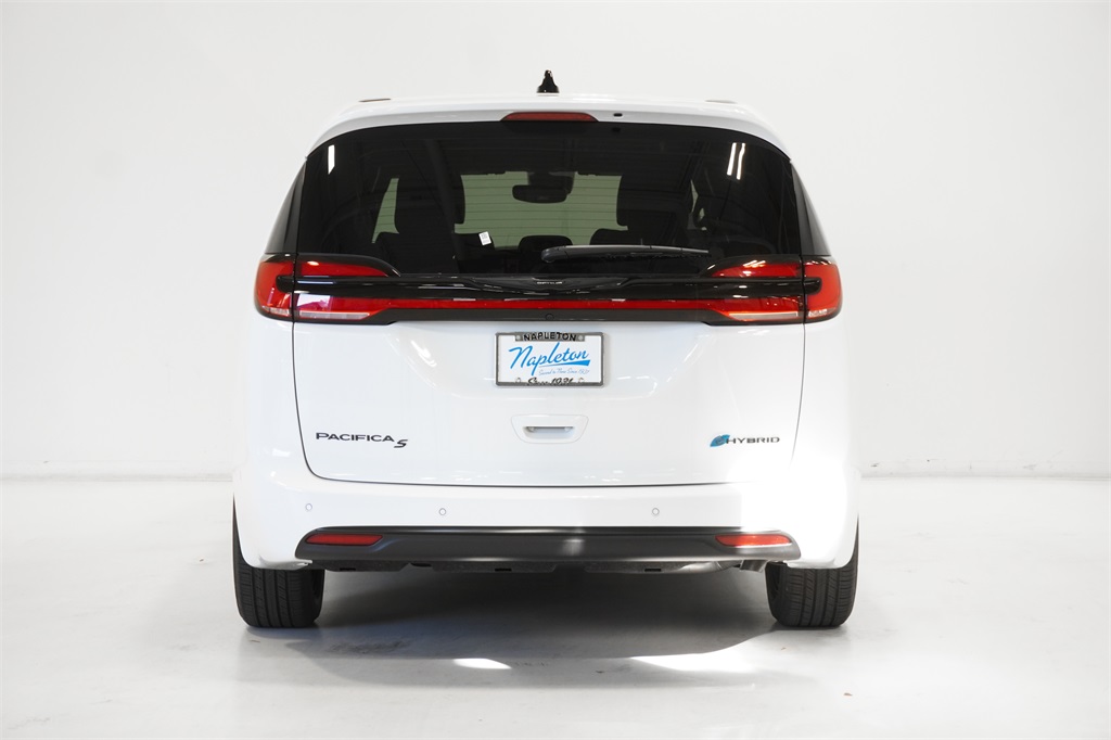 2024 Chrysler Pacifica Hybrid Select 5