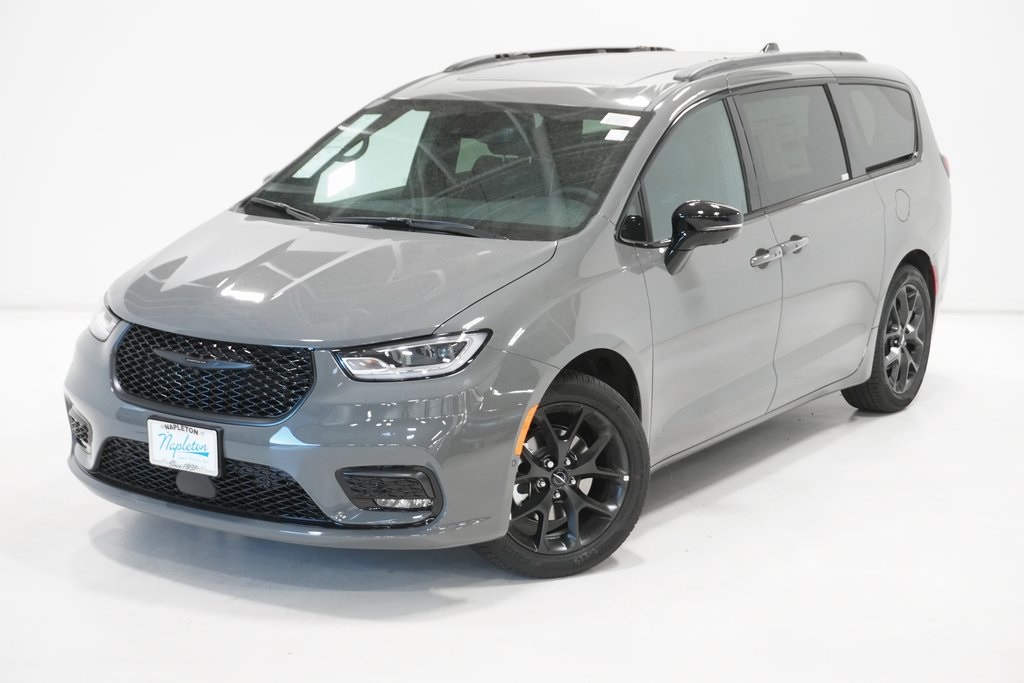 2025 Chrysler Pacifica Limited 2