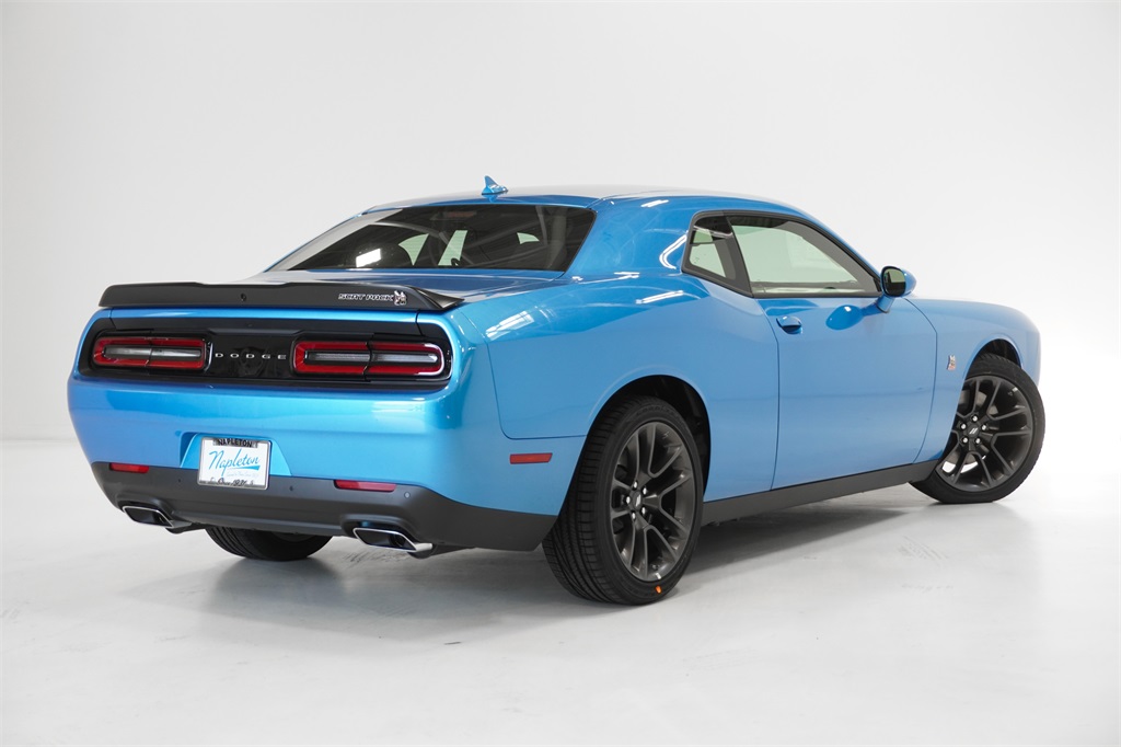 2023 Dodge Challenger R/T Scat Pack 9