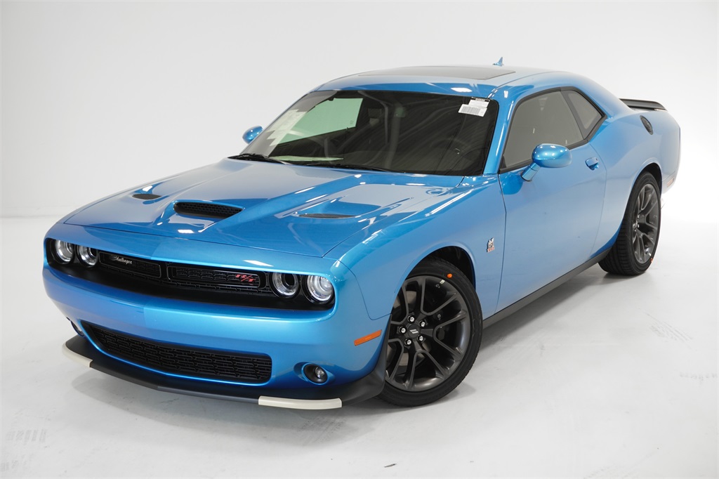 2023 Dodge Challenger R/T Scat Pack 2