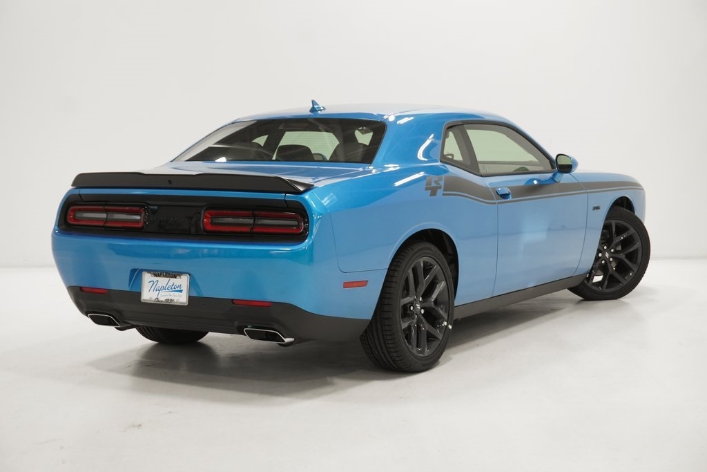 2023 Dodge Challenger R/T 7