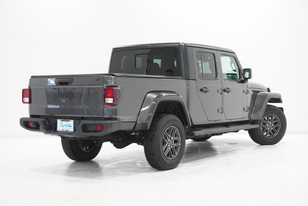 2024 Jeep Gladiator Sport 7