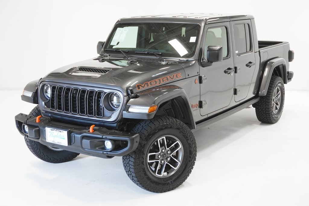 2024 Jeep Gladiator Mojave 2