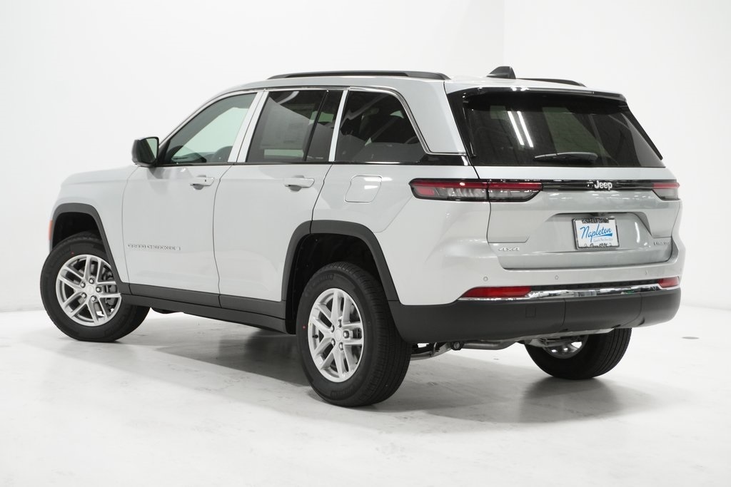 2024 Jeep Grand Cherokee Laredo 5