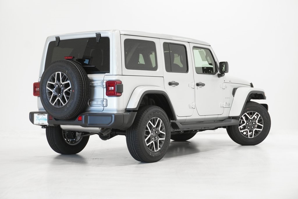 2024 Jeep Wrangler Sahara 7