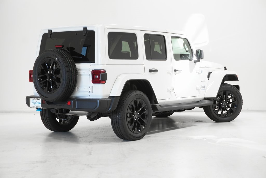 2024 Jeep Wrangler Sahara 4xe 8