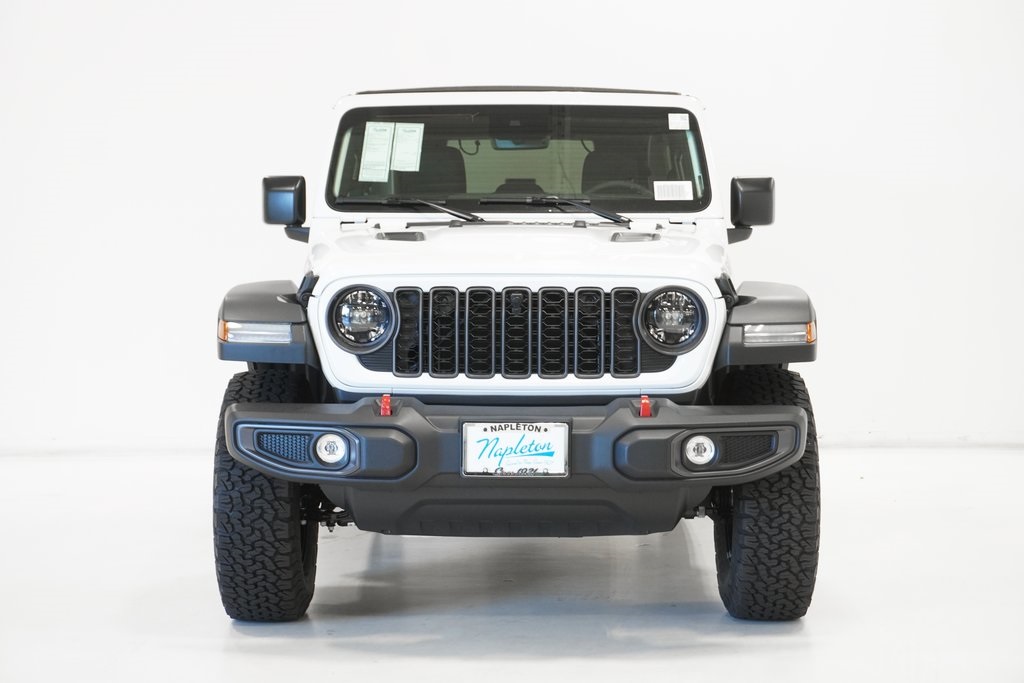 2024 Jeep Wrangler Rubicon 3