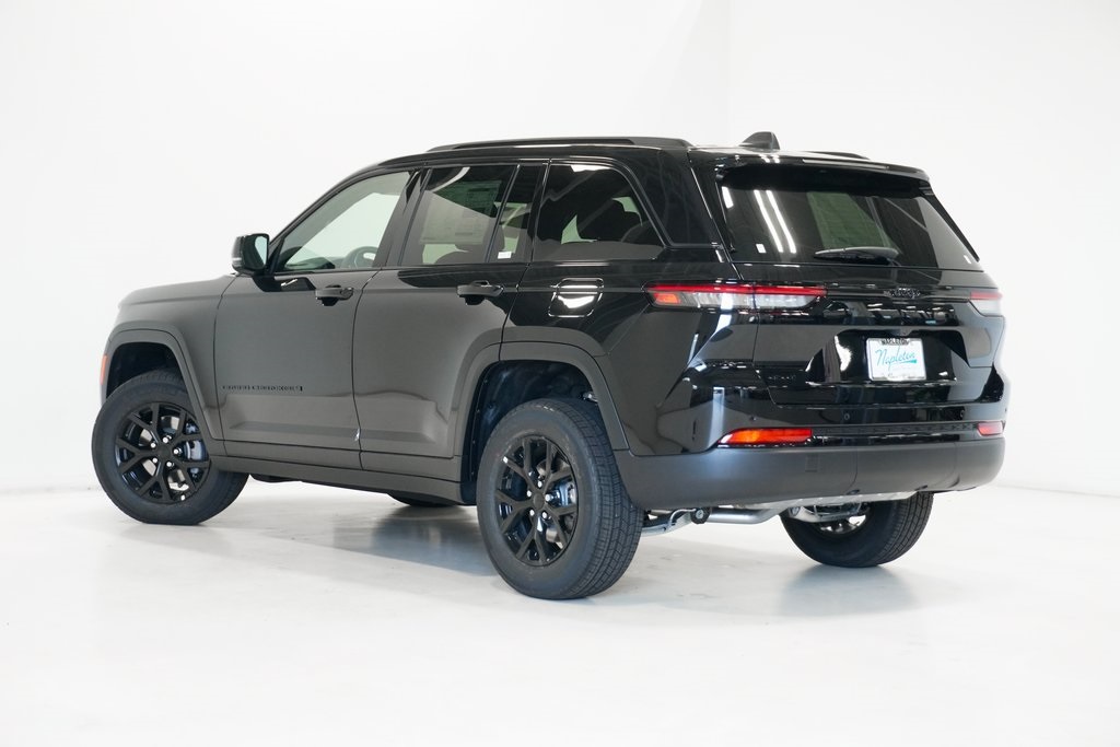 2024 Jeep Grand Cherokee Altitude X 5