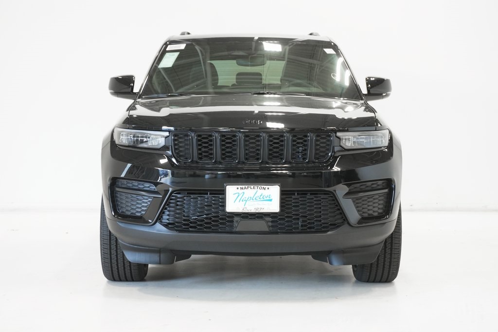 2024 Jeep Grand Cherokee Altitude X 3