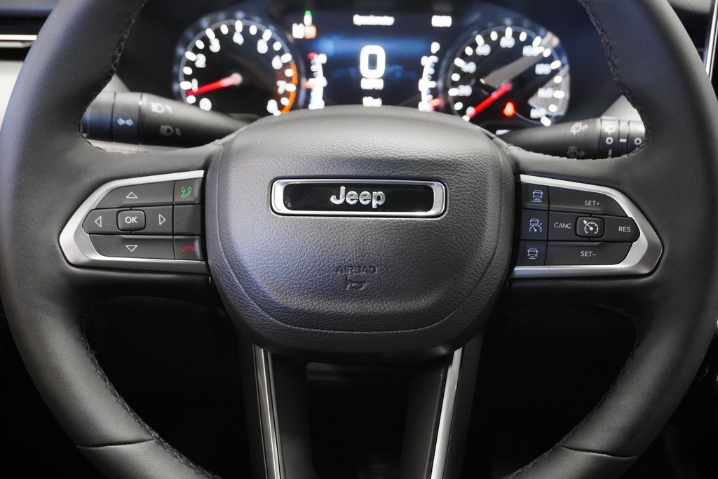 2025 Jeep Compass Limited 20