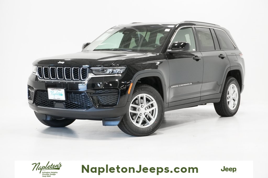 2024 Jeep Grand Cherokee Laredo 1