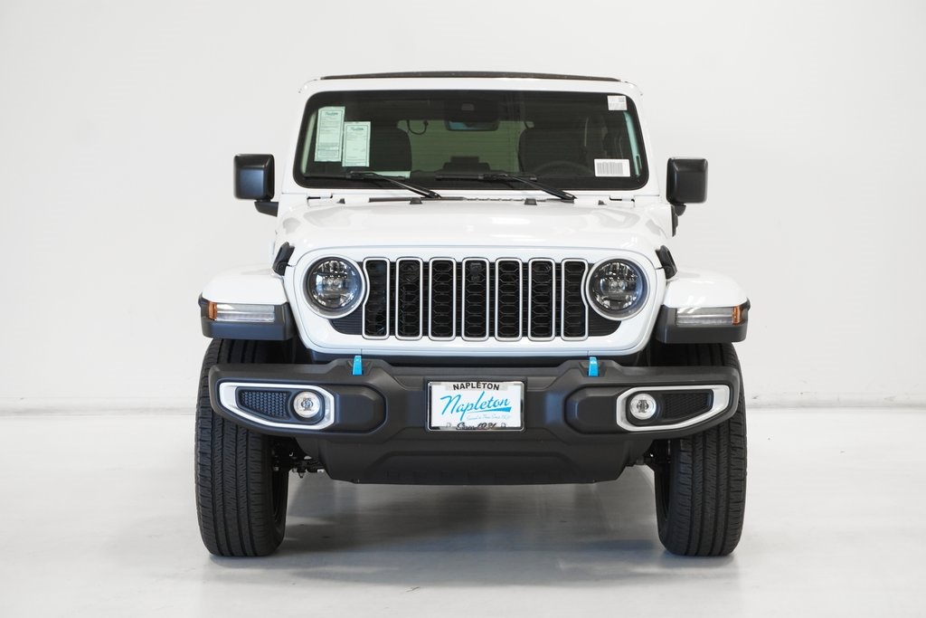 2024 Jeep Wrangler Sahara 4xe 3